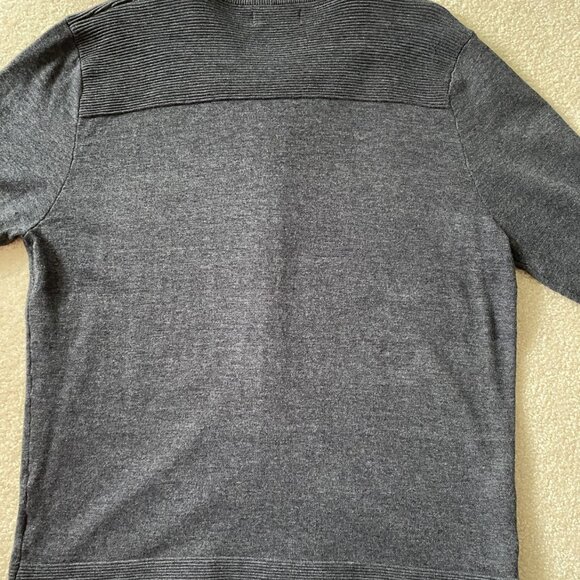 Sweater - Picture 3 of 5